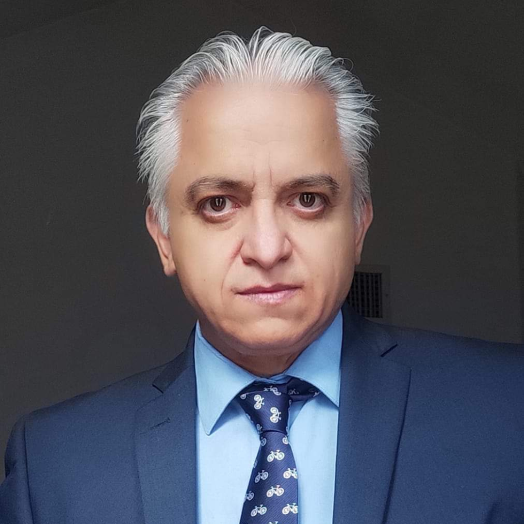 Dr. Carlos Hernández
